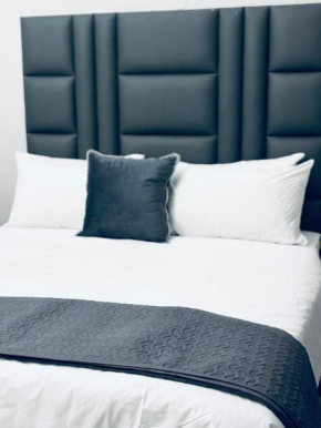 STAY-TIAH Whyte Guest Room